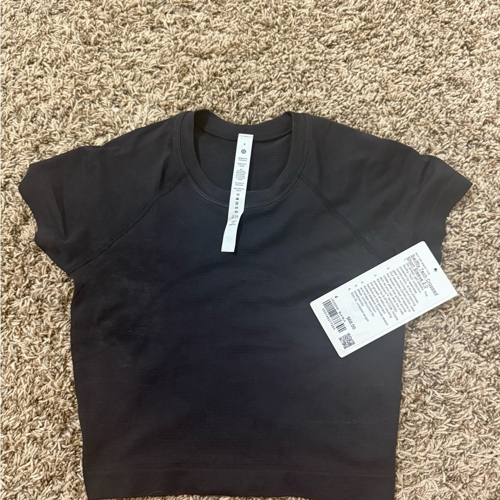 Lululemon Athletica Black Crop Fitted Short Sleeve Tee